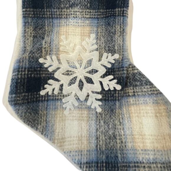 Fengxin Ornaments Crafts Factory recycled wool stocking. - Picture 2 of 4